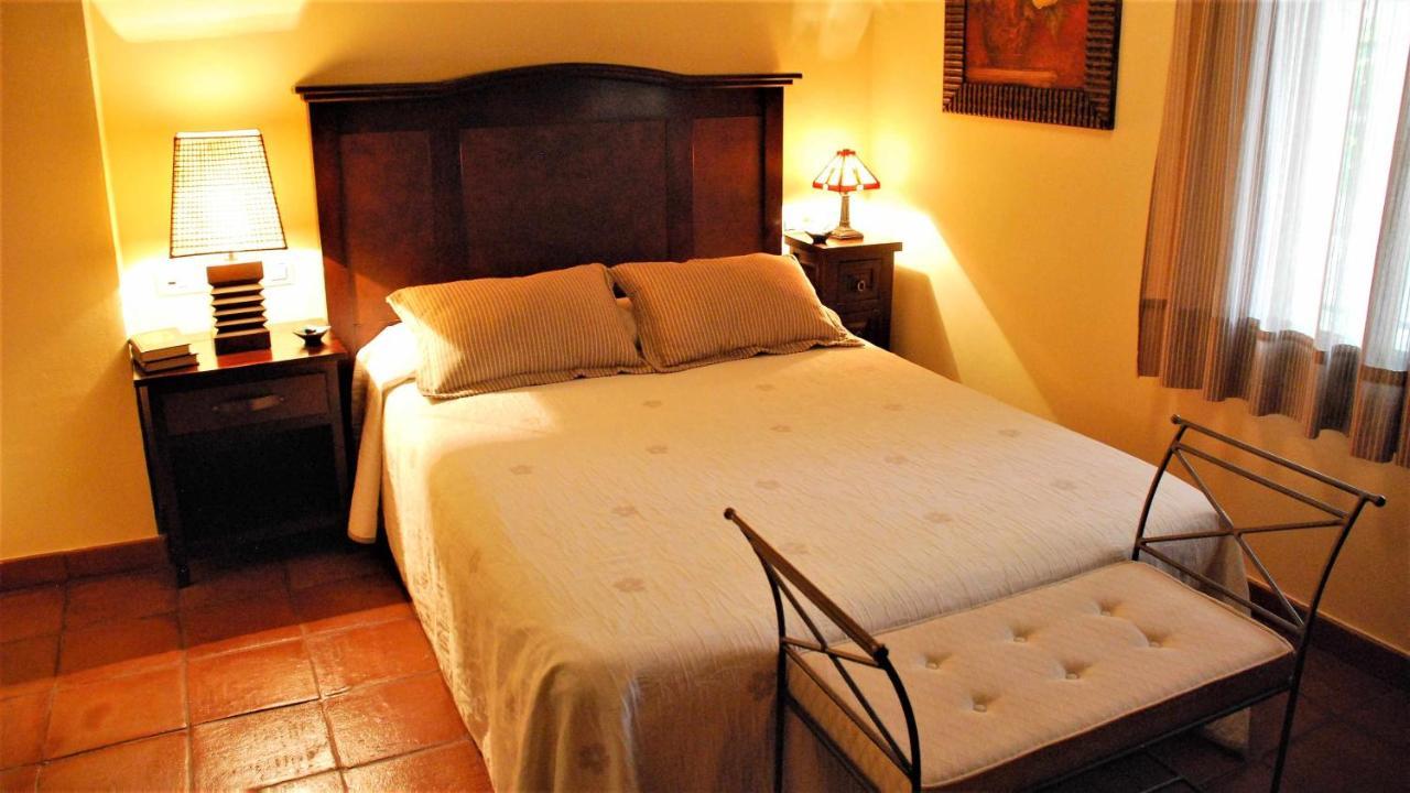 Casa De Vacaciones En Parque Nacional De Cabanero Navas de Estena 外观 照片
